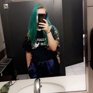 Meet your Posher, Shelly